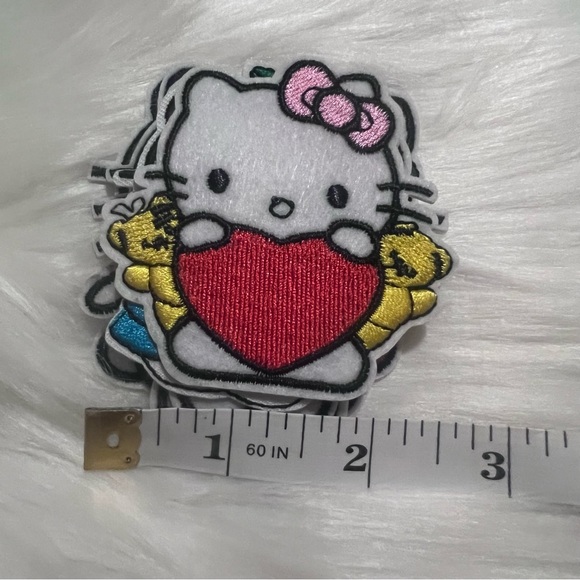 hello kitty iron on patches - Picture 2 of 4